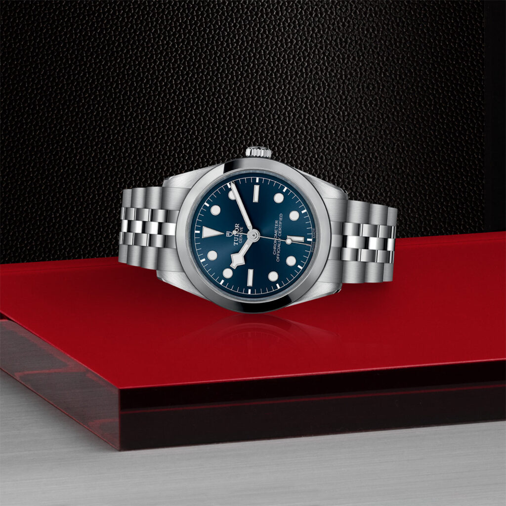 Tudor Black Bay One ile Kombin Uyumu